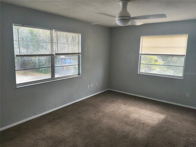 Building Photo - 321 S Adams St