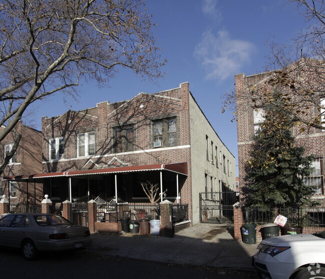 Primary Photo - 117 E 95th St