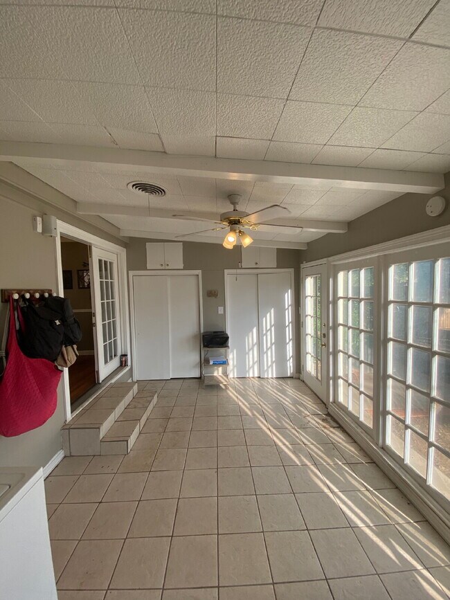 Building Photo - Pre-leasing June 1st! Tech Terrace!