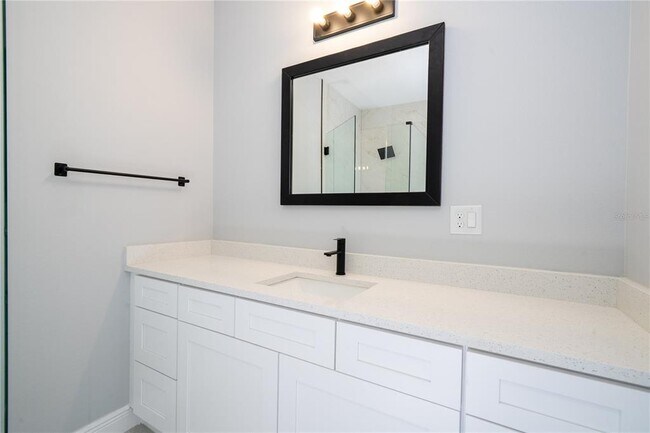 Building Photo - 356 Cherokee Ave