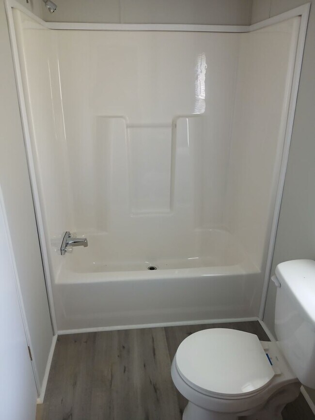 Building Photo - Trailer Park Lot Available