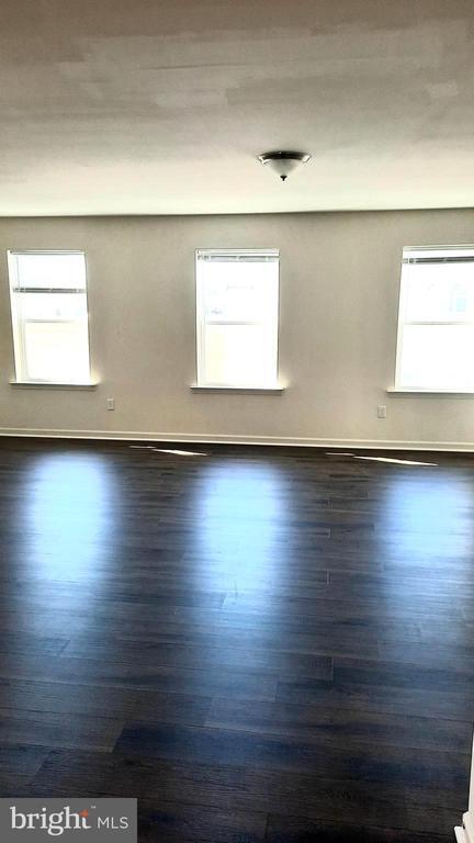 Building Photo - 803 Schooner Ln