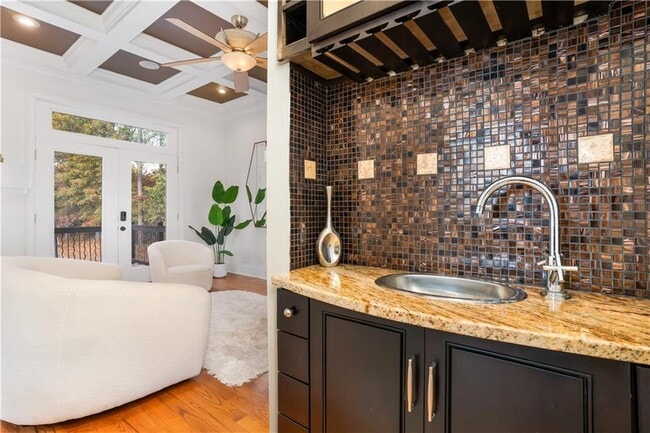 Building Photo - 105 Ensley Point