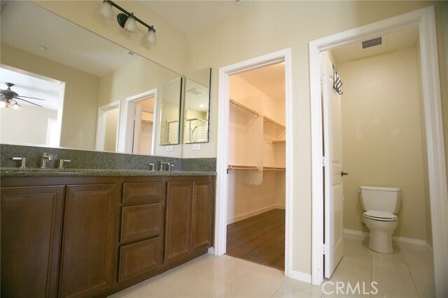 Building Photo - 147 Playa Cir