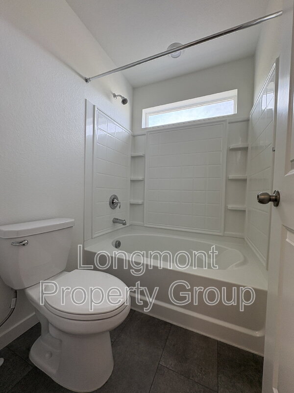 Building Photo - 3518 Sawtooth St