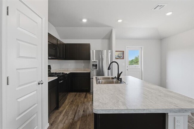 Building Photo - 11832 NW 94th St