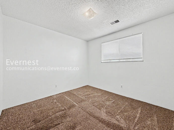 Building Photo - 16359 W 10th Ave