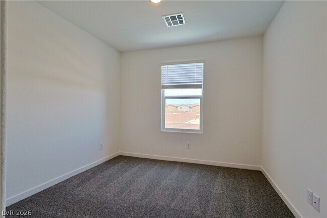Building Photo - 9859 Hidden Pass Ave