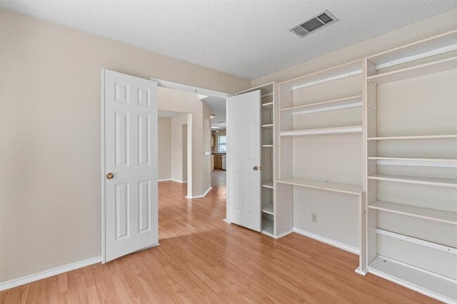 Building Photo - 716 Camp Fire Trail