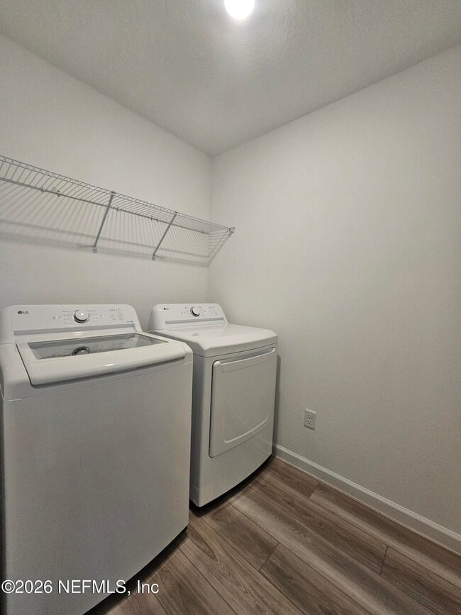 Building Photo - 1715 Garden Grove Ct