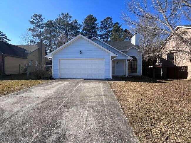 Building Photo - Charming 3-Bedroom Home in College Park – ...