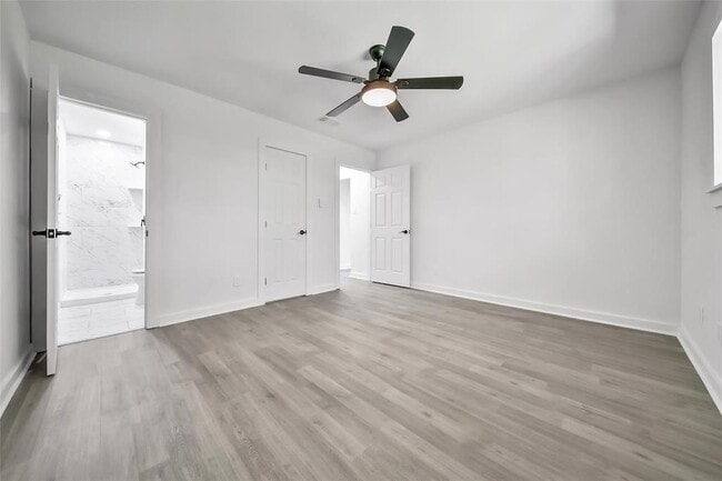 Building Photo - 3206 White Sail
