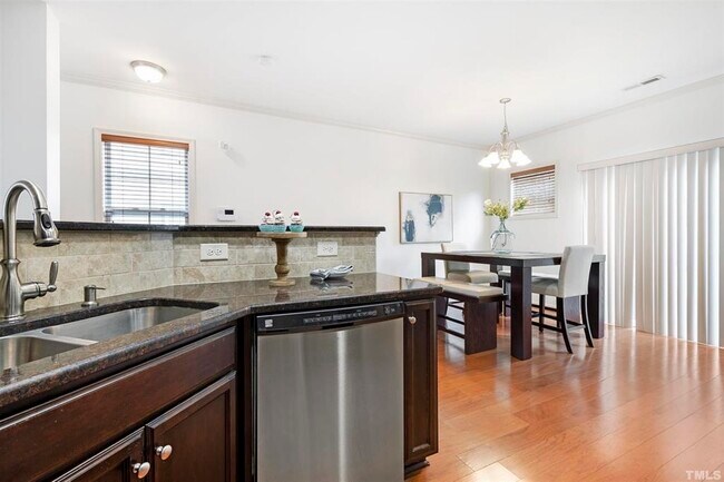 Building Photo - 7921 Dukes Dynasty Dr