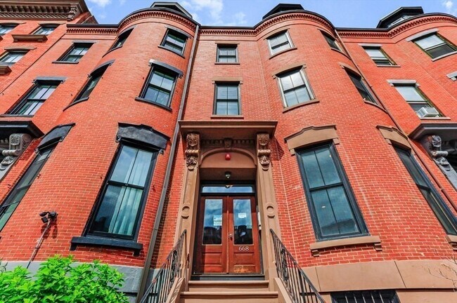 Building Photo - 668 Massachusetts Ave