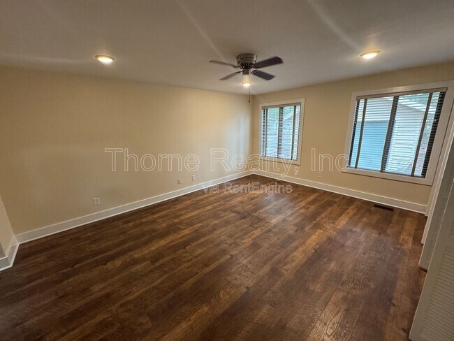 Building Photo - 116 Rum Barrell Cove