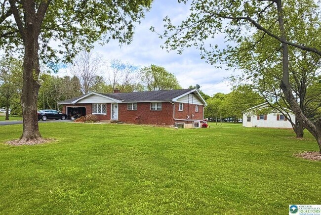 Building Photo - 510 Zucksville Rd