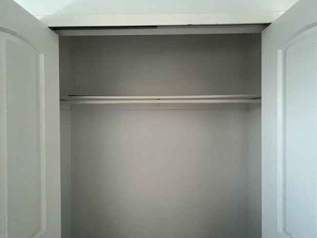 Building Photo - 12355 Fox Hound Ct