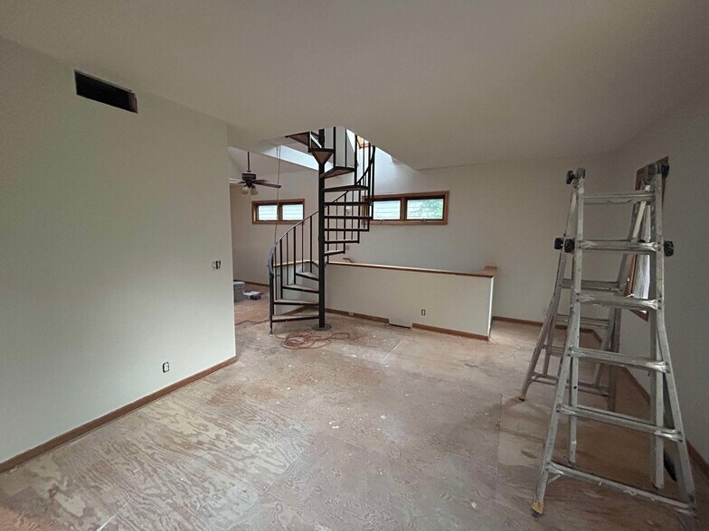 New paint is done! New carpets coming 6/23! - 2313 22nd Ave S