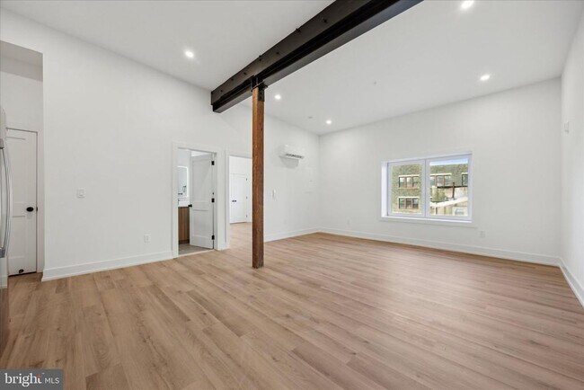 Building Photo - 808 N 3rd St