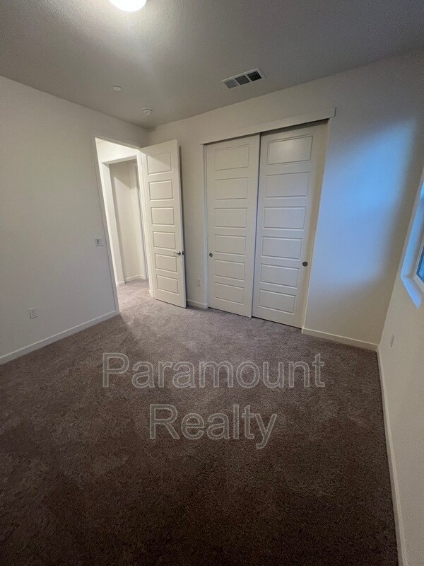 Building Photo - 5459 Knights Valley Ln