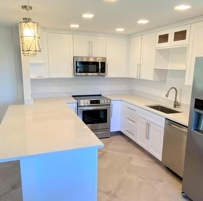 Building Photo - 195 Flanders Dr