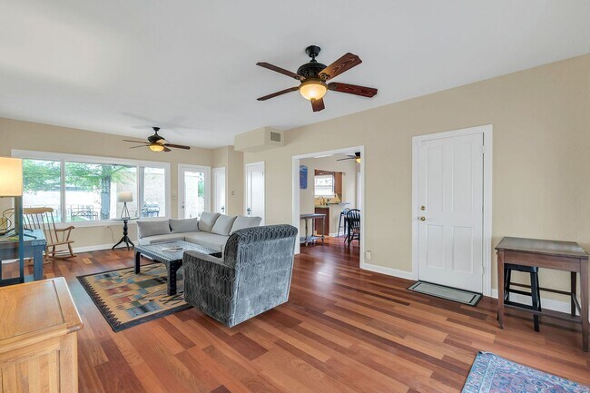 Building Photo - Timeless Historic Santa-Fe Style Home in F...
