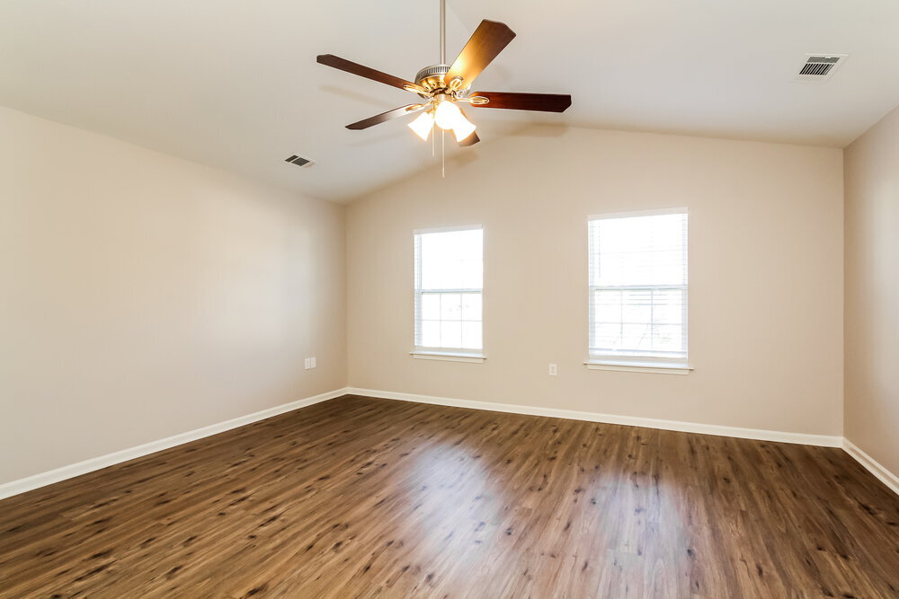 Building Photo - 4521 Oakburn Drive