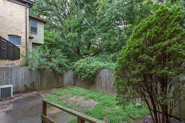 Building Photo - Classic Brick 2 Story Traditional Home in the heart of Swissvale.  Available Immediately.