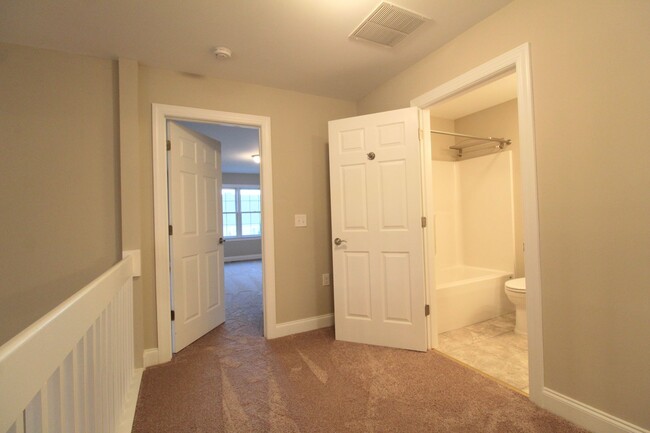 Building Photo - 500 Callaway Circle