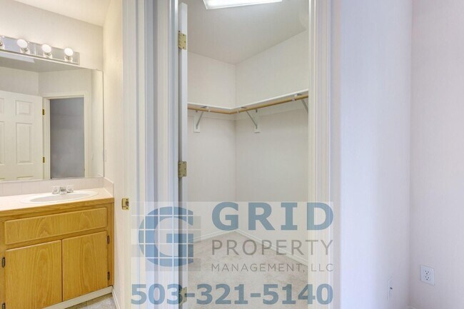 Building Photo - Spacious 4 Bedroom Home in Beaverton On Quiet Cul-De-Sac