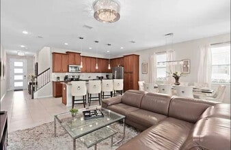 Building Photo - 1604 Carey Palm Cir