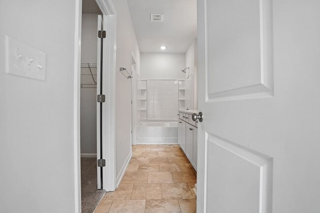 Building Photo - Available Now | Brand New 3 Bedroom Townhouse for Rent in Raleigh NC |