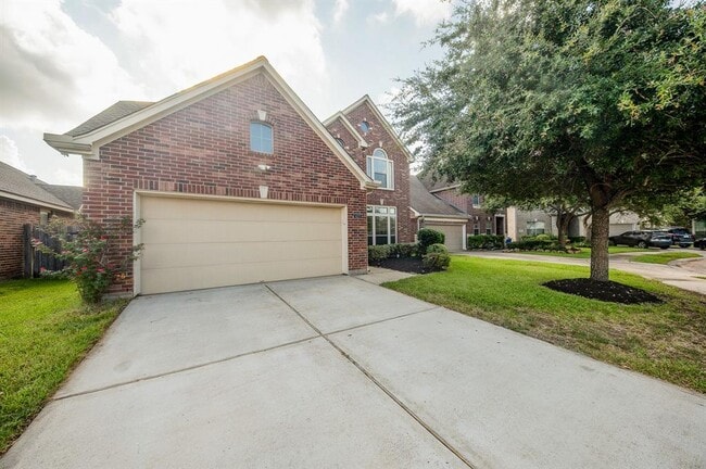 Building Photo - 4019 Windmill Creek Dr