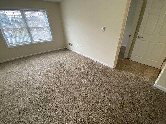 Building Photo - 80 Sentinel Court