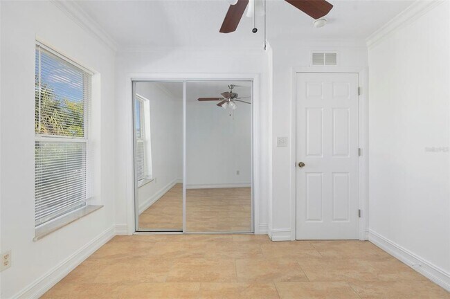 Building Photo - 114 143rd Ave