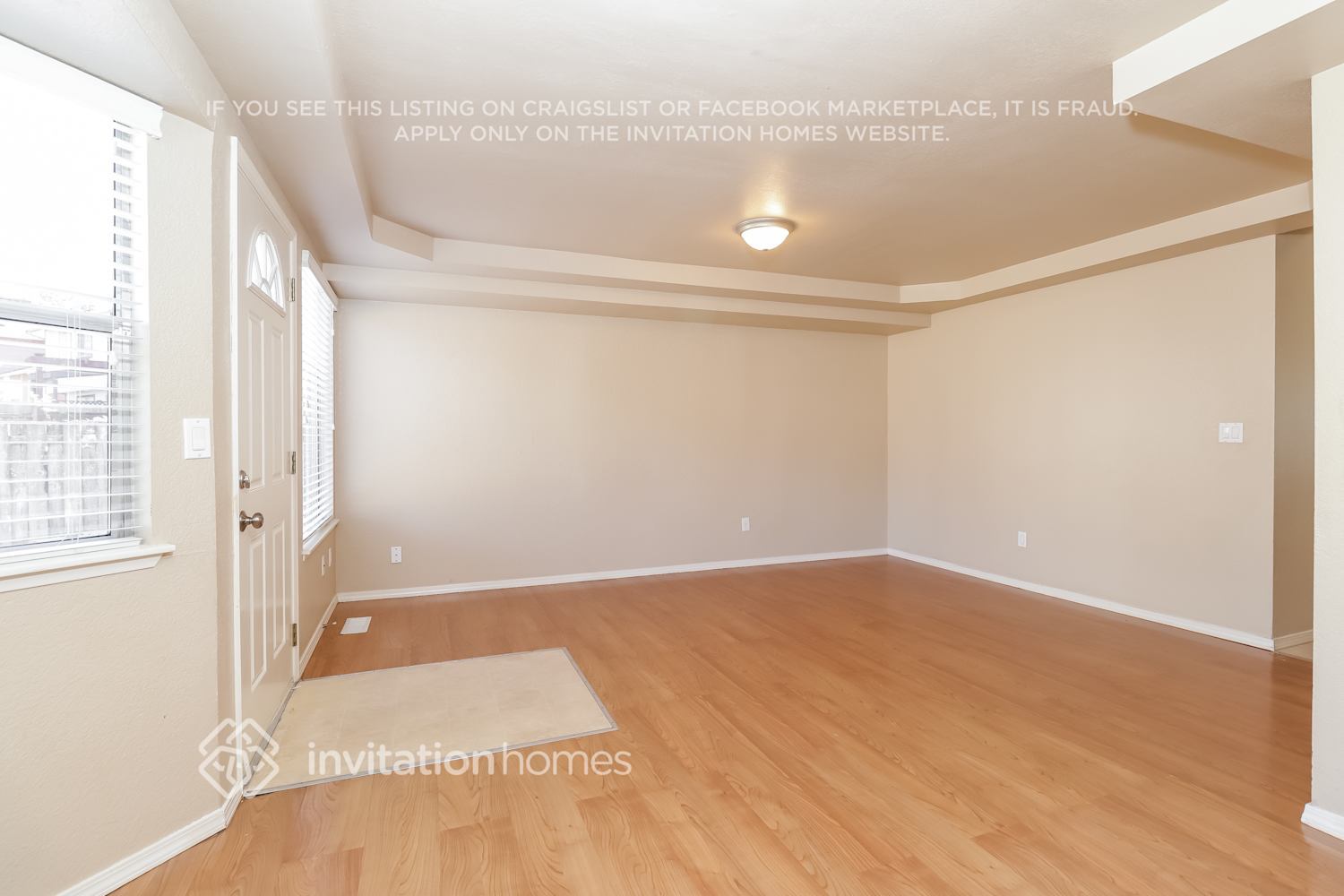 Building Photo - 27610 26th Ave S