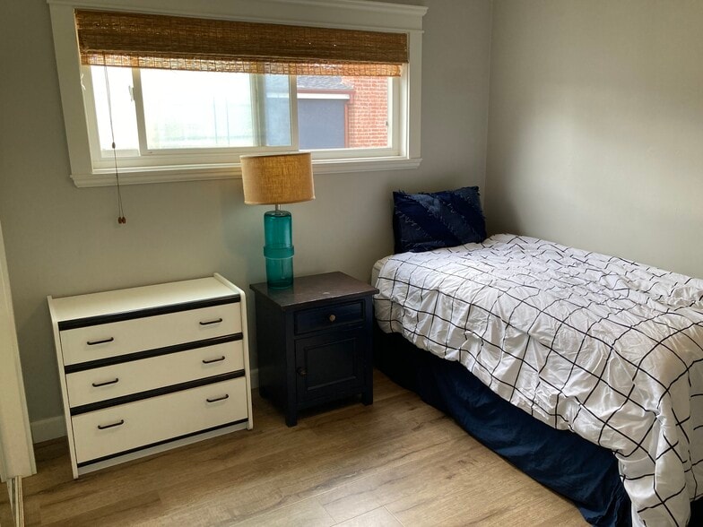 Building Photo - 314 Onyx Ave