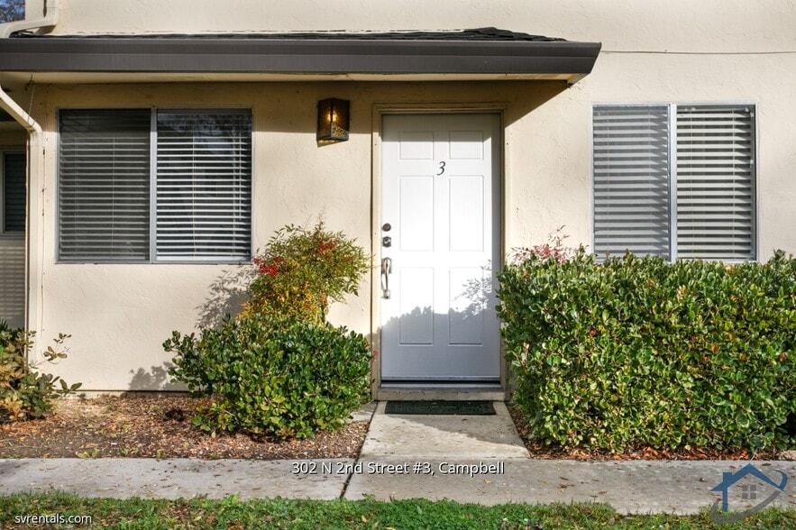 Building Photo - 302 N 2nd St