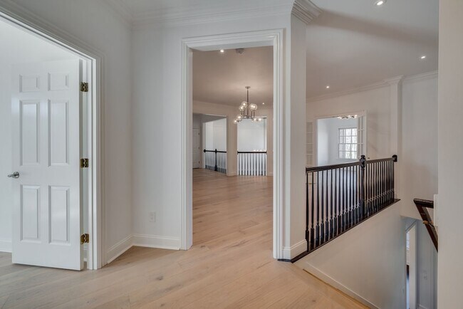 Building Photo - 1449 Willowbrooke Cir