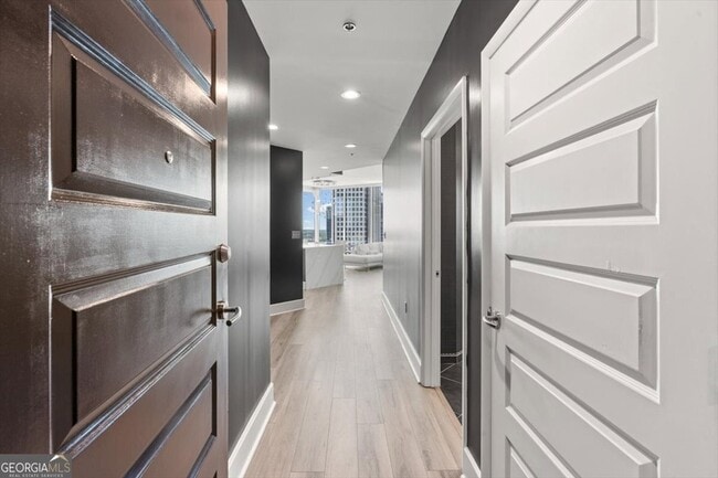 Building Photo - 1080 Peachtree St NE