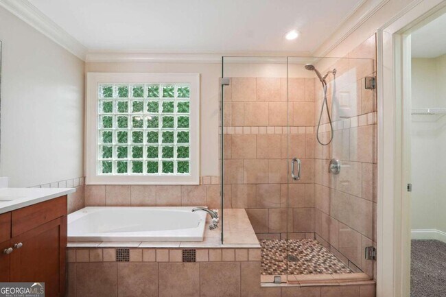 Building Photo - THREE BEDROOM DECATUR GEM WITH ENDLESS POTENTIAL!