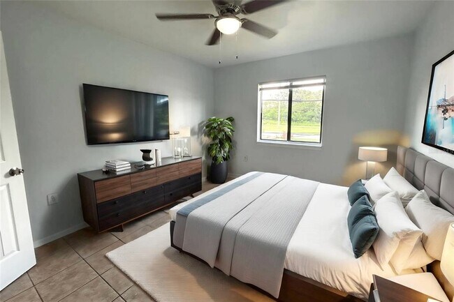 Building Photo - 1040 S Buena Vista Dr