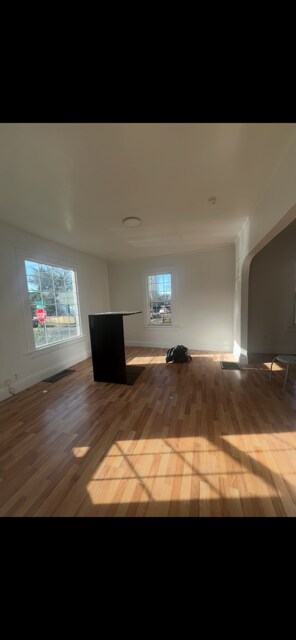 Building Photo - 603 NE Beech St