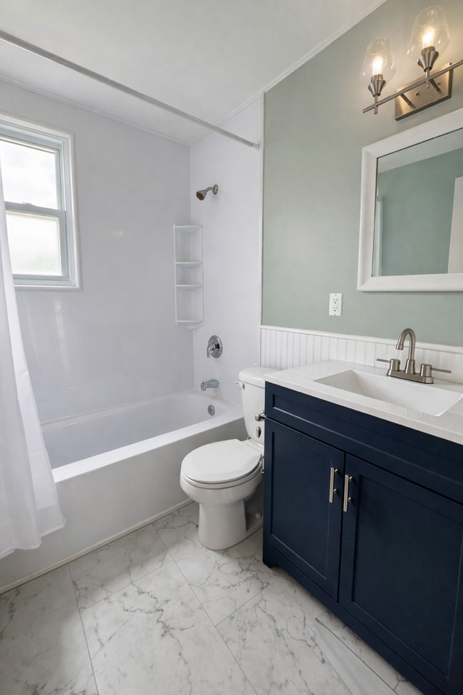 Building Photo - 7100 Nathan Hale Way