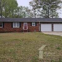 Building Photo - 423 Rollingwood Dr