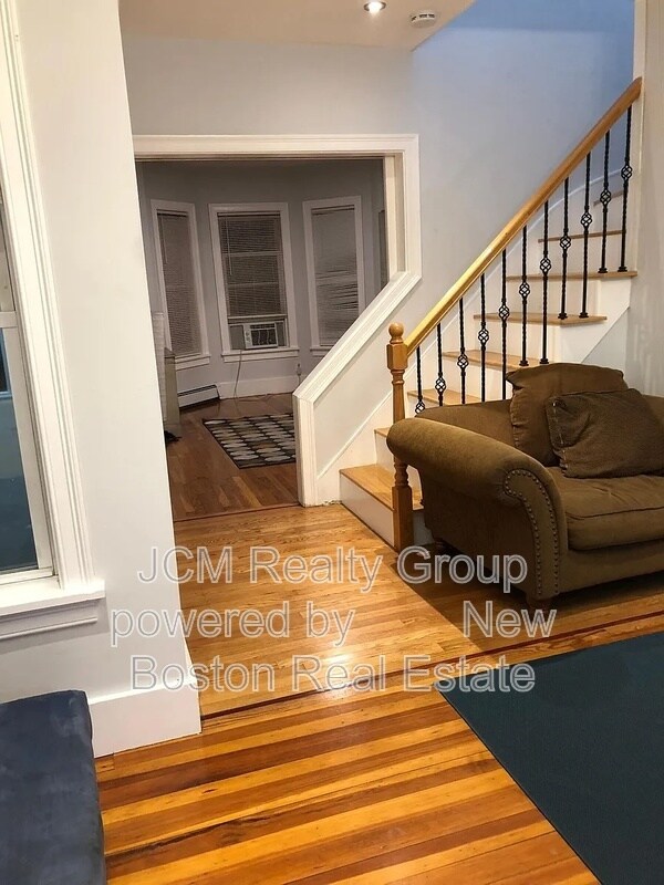 Building Photo - 18 West St