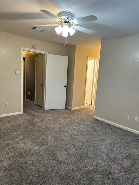 Building Photo - 5762 Maple Hill Dr