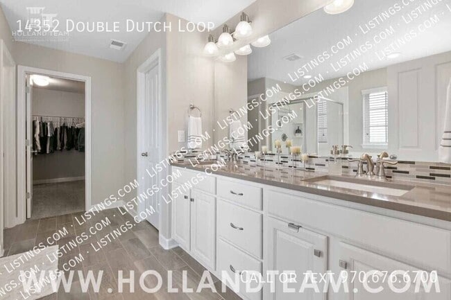 Building Photo - 14352 Double Dutch Loop