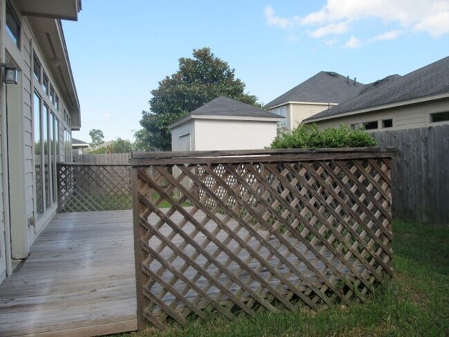 Building Photo - 13022 Golden Water Ct