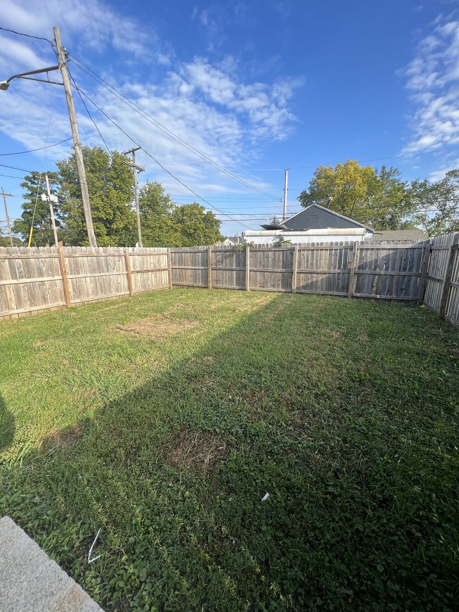 Building Photo - 278 Hosack St